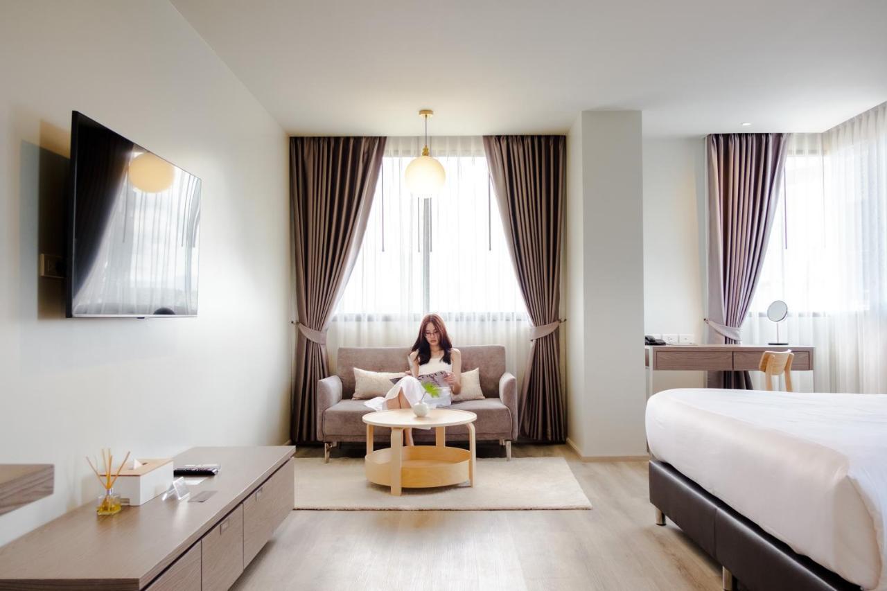 The Rise Suites Hotel, Chiang Mai - Sha Extra Plus Exterior photo